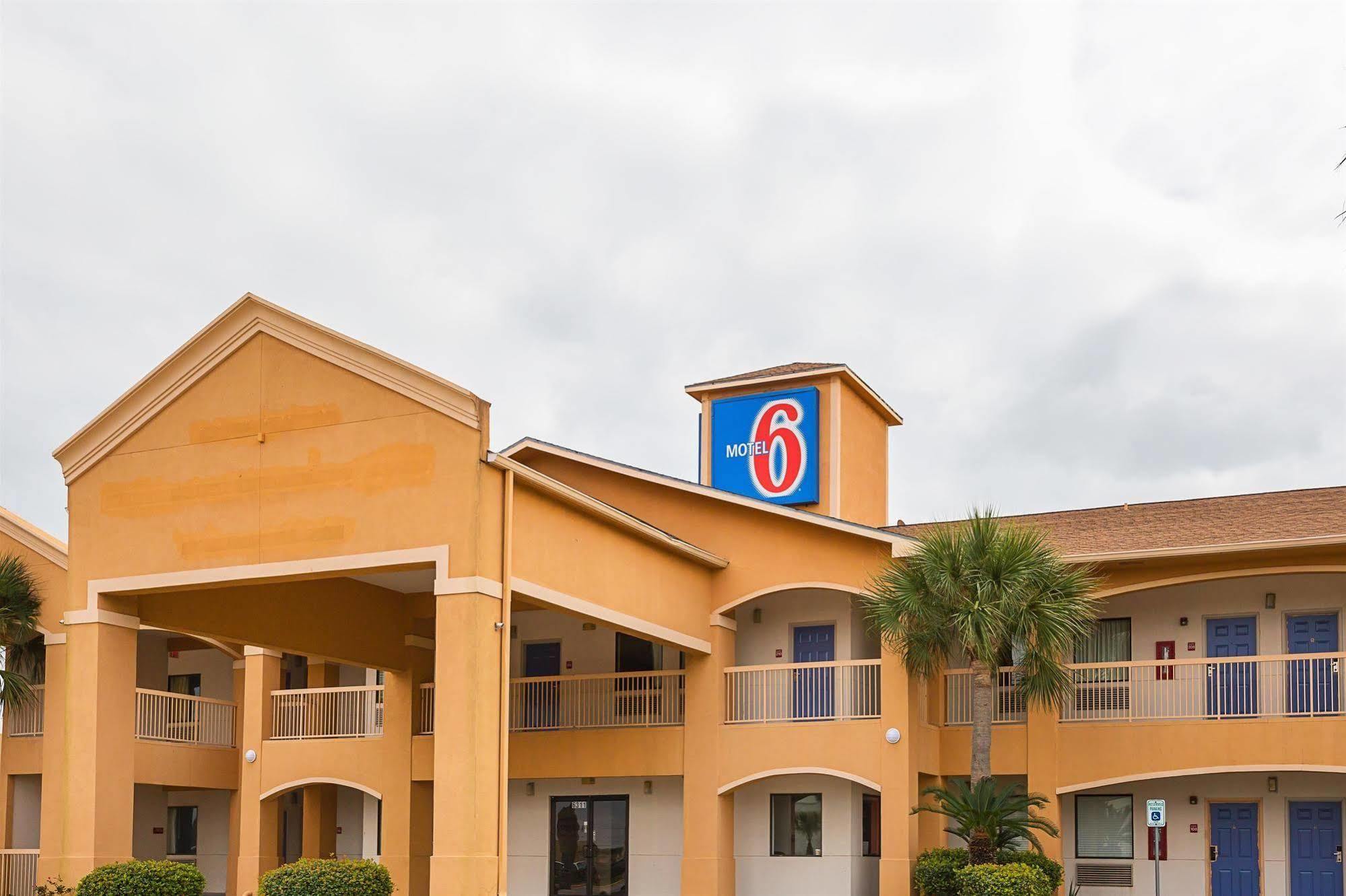 Island Inn By Oyo Galveston Beach, Tx Zewnętrze zdjęcie